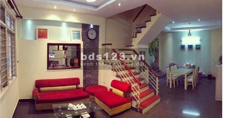 Bán nhà Tôn Thất Tùng Đống Đa. Nở hậu. Nhà đẹp 52m2. 4 tầng. giá 4.75 tỷ