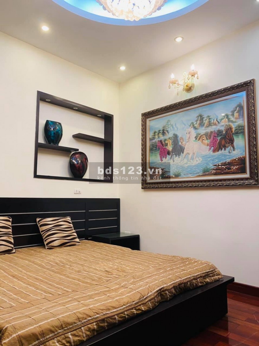 VIP Thái Hà, ngõ nông xe máy quay đầu, ở ngay 2.2 tỷ