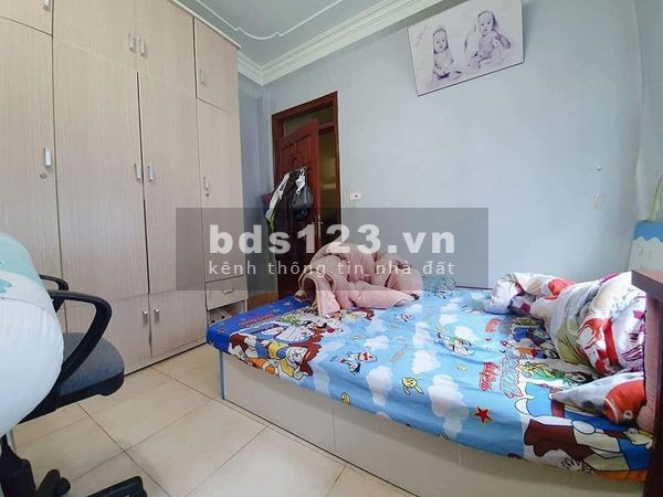 Chủ ngồi trên đống lửa, giảm hẳn 130tr để bán trước Tết, còn 2.05 tỷ cho căn nhà 33m Kim Giang