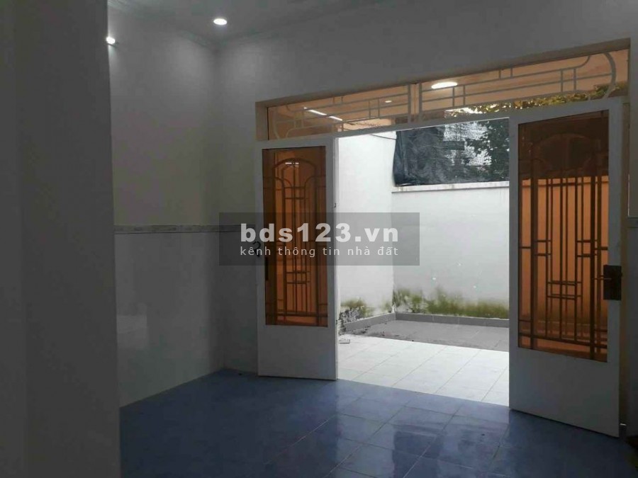 Bán nhà đường 8 Trường Thọ Thủ Đức Dt: 80m2