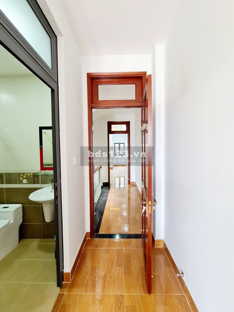 Bán nhà HXH Tây Thạnh, 5 tầng, 4x20m, chỉ 8.3 tỷ, thiết kế đẹp, ở ngay
