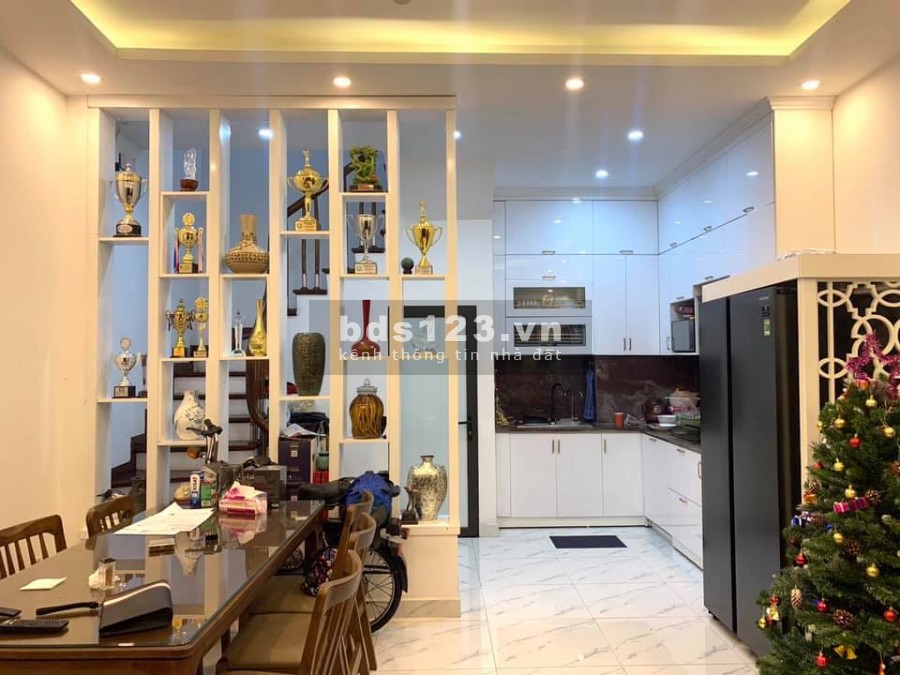 Siêu phẩm quận Ba Đình, đẳng cấp nhà đẹp là đây 37m2 chỉ hơn 5 tỷ tặng nội thất
