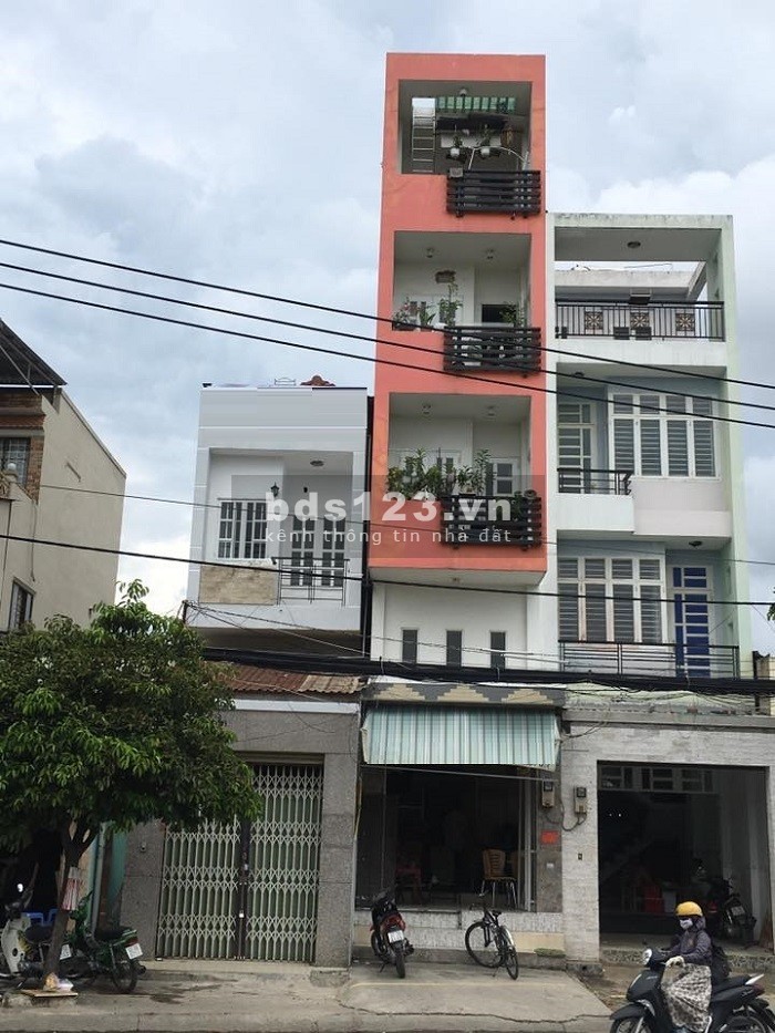 Mặt Tiền Sầm uất KD 4 lầu 4.3 x 15.3 Nguyễn Sơn