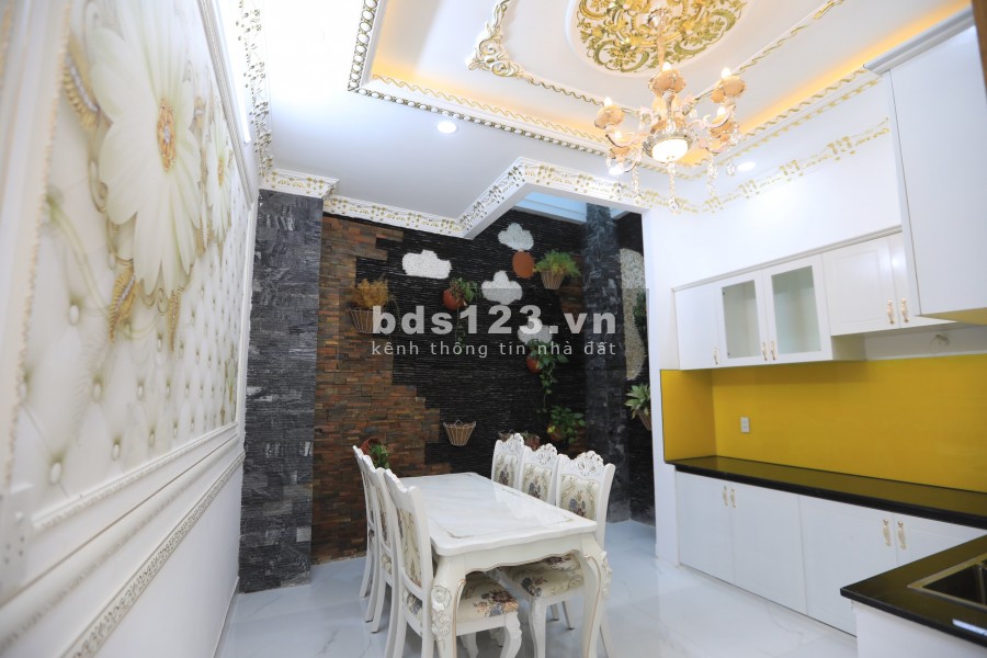 33/60 khu lý phục mang Q7.Nhà mới xịn sò cao cấp