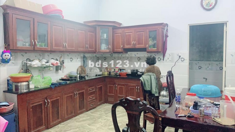 Hẻm xe hơi nhà đường CMT8 Khu Cư Xá Tự Do 36 m giá 4,5 tỷ