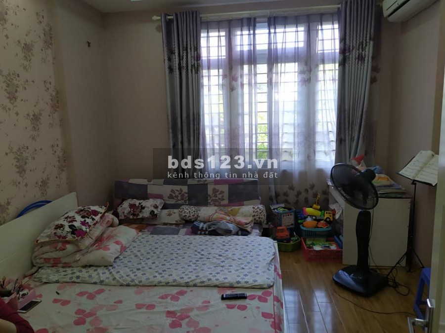 Khâm Thiên, 30m2, 4 tầng, 3 ngủ, nhà đẹp ở ngay, giá 2 tỷ 5. LH 0975823216