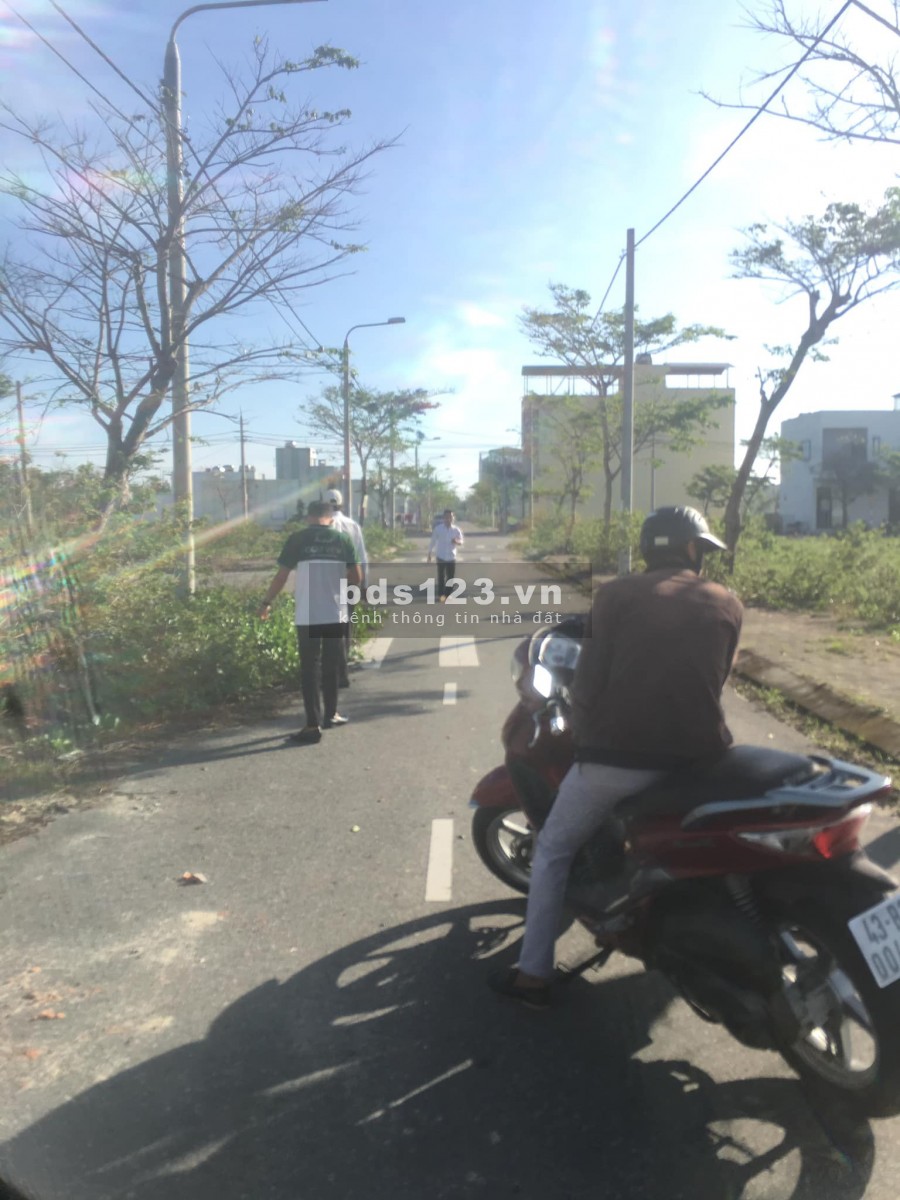Chính chủ cần bán lô đất KĐT Green City 95m2