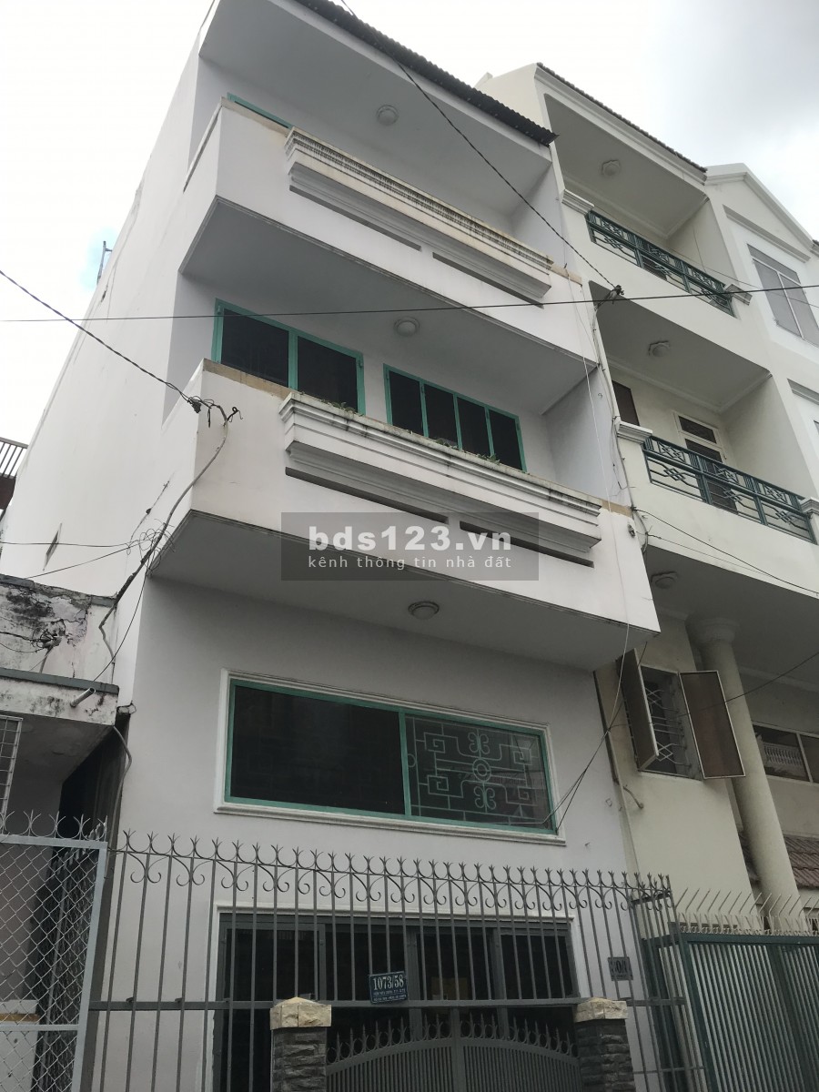 Cho nhà 2 mặt tiền hẻm CMT8, Q. Tân Bình