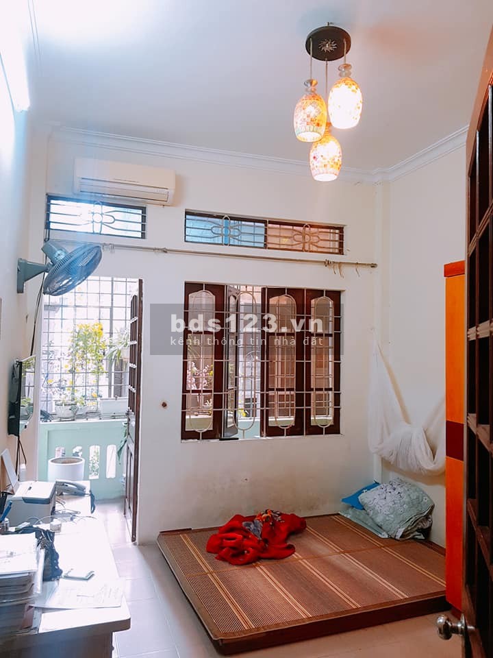 Phân lô, ô tô đỗ cửa, ở ngay DT 55m2*4T, MT4m, Giá 4tỷ9
