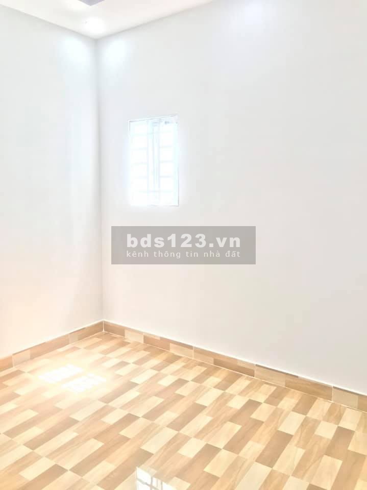 Bán nhà đường Nguyễn Duy Cung mới 100% full nội thất giá 3.75 tỉ hẻm xe tải 0768406455