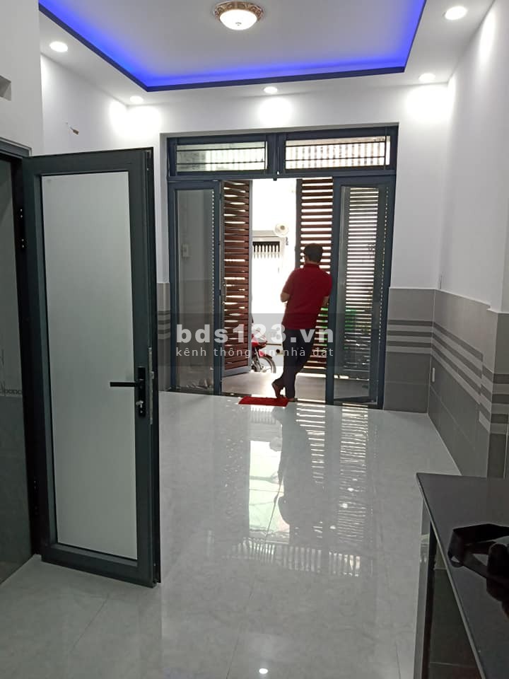 Quá Ngon - Bán Gấp Nhà nở hậu (4 x 8) 2 Tầng, Nguyễn Thái Sơn, Phường 5, Gò Vấp. Chỉ 3,05 tỷ TL.