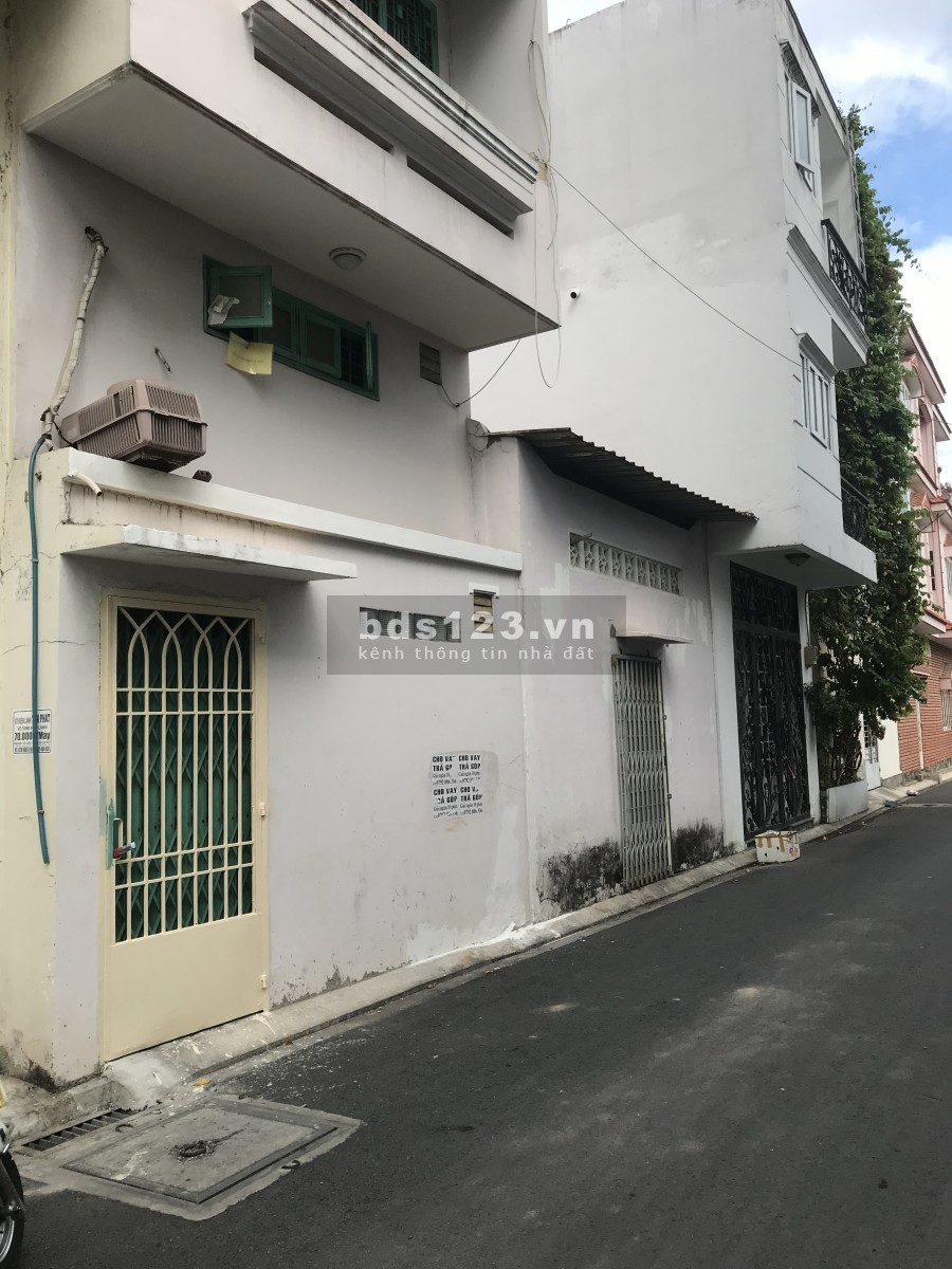 Cho nhà 2 mặt tiền hẻm CMT8, Q. Tân Bình