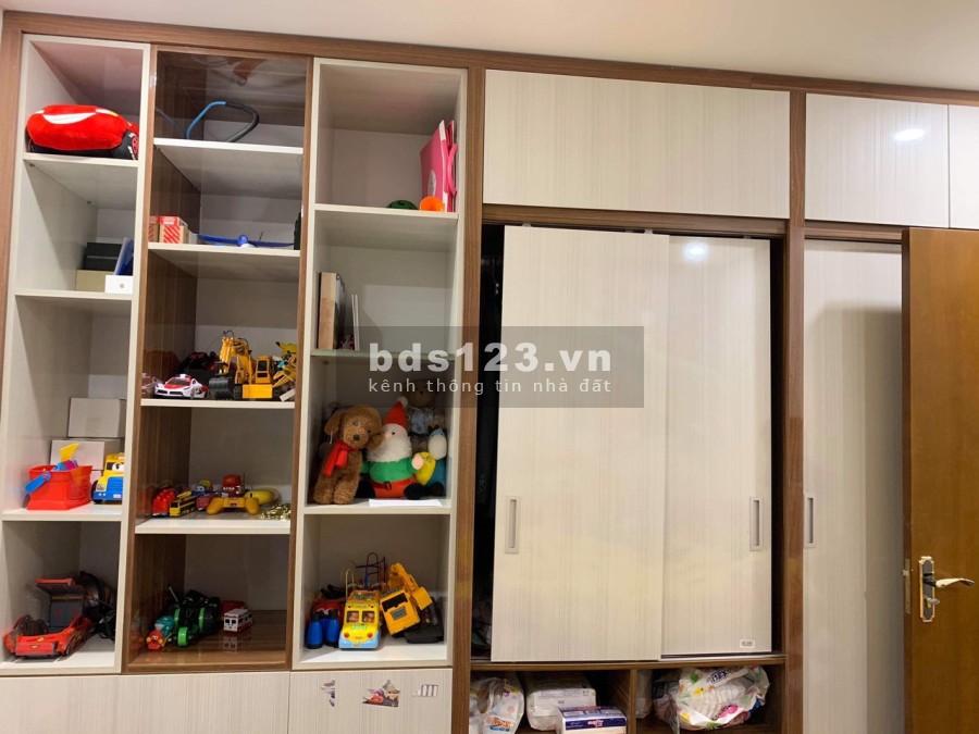 Cần bán gấp căn 3PN 93.4m tầng trung tại Goldmark City giá 2.85 tỷ