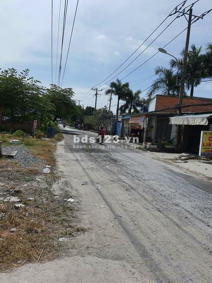 Đât củ chi dt 114.8m2 giá 2ti 6