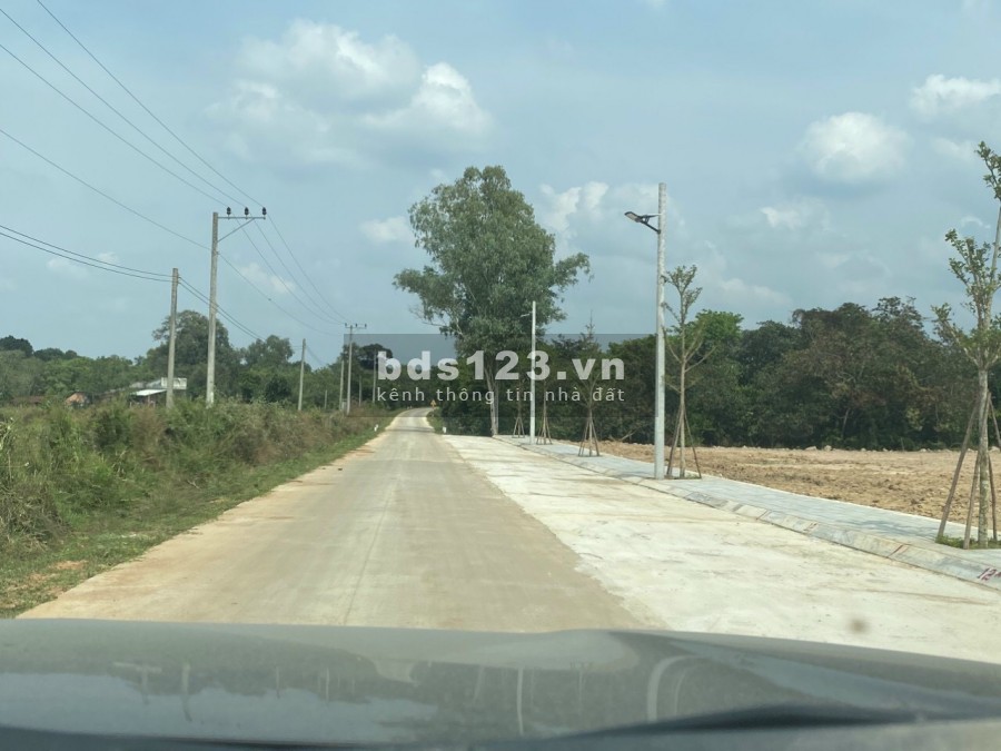 Đất liền kề khu công nghệ cao HD 450