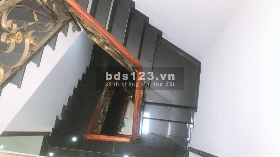 39m2 Đường Ba Tháng 2 Quận 10 4 tầng BTCT Nhà mới đẹp ở ngay Chỉ 5 tỷ