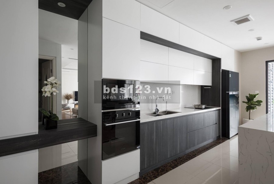2.9 tỷ 120m căn góc chung cư Việt Đức Complex có nội thất 0985800205