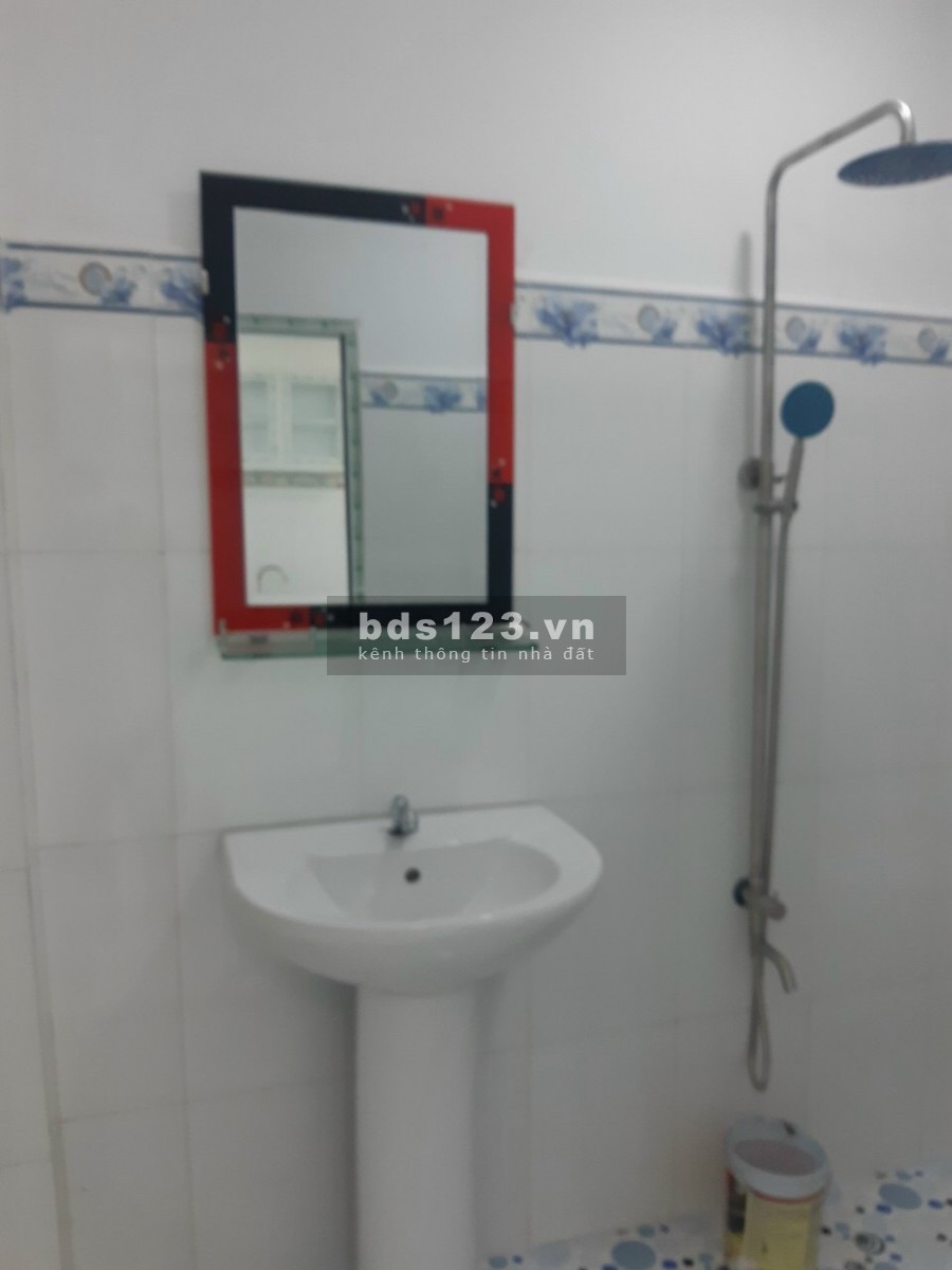 Bán gấp nhà mặt tiền giá rẻ Bình Chiểu-Thủ Đức gần chợ Bình Chiểu