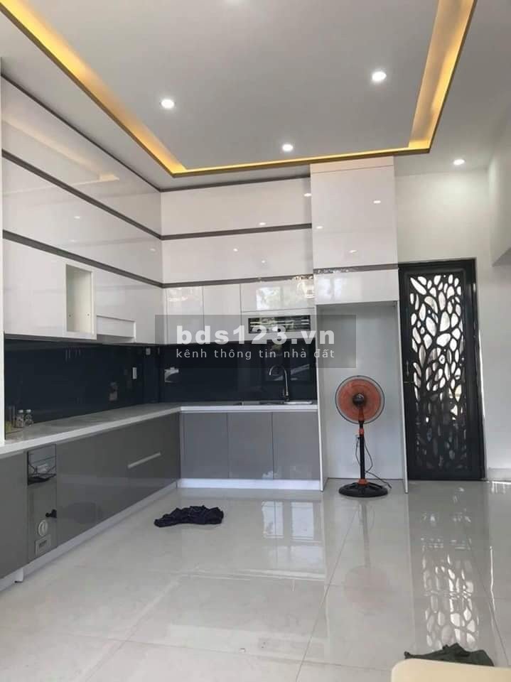 Bán nhà mặt tiền đường Hoàng văn Thái hòa minh liên chiểu