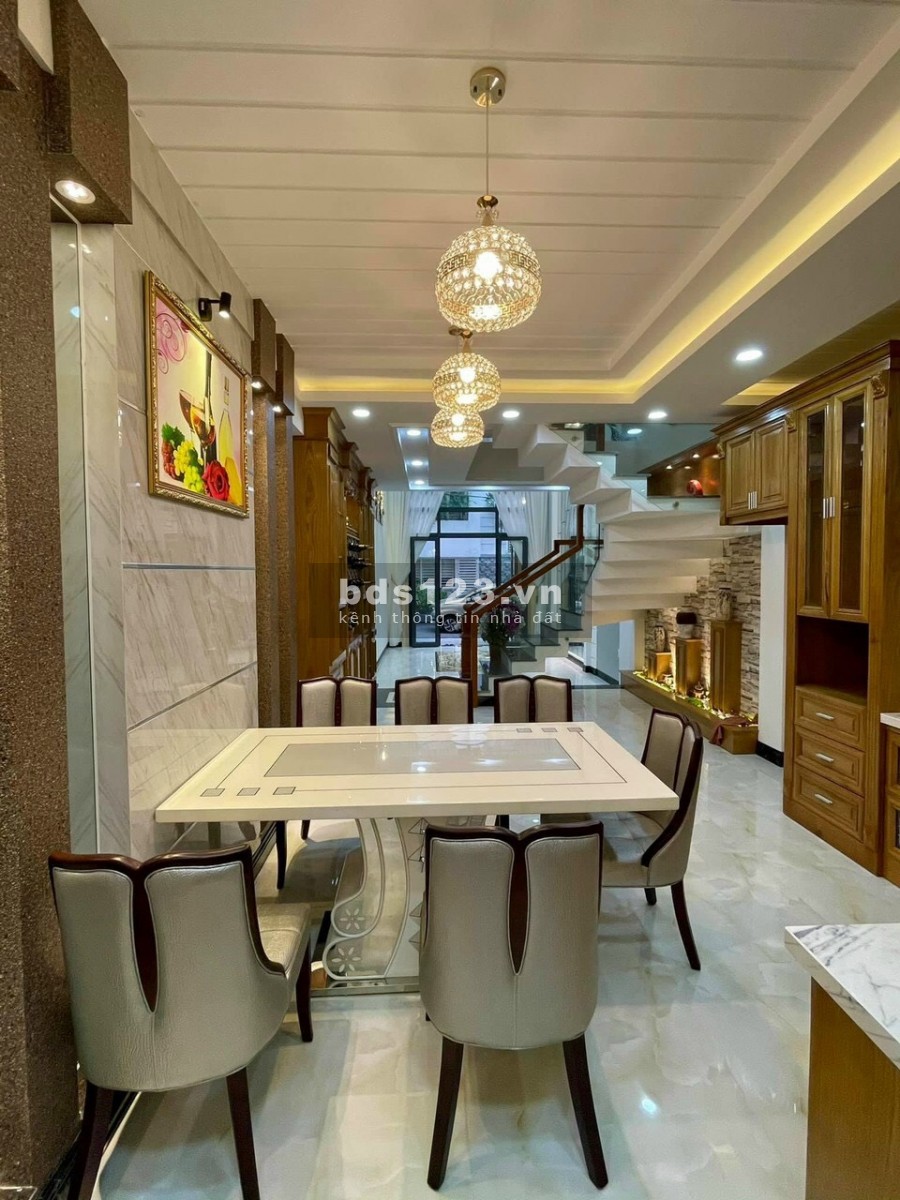 Nhà Phố Cao Cấp SHR P5, Q8, TPHCM