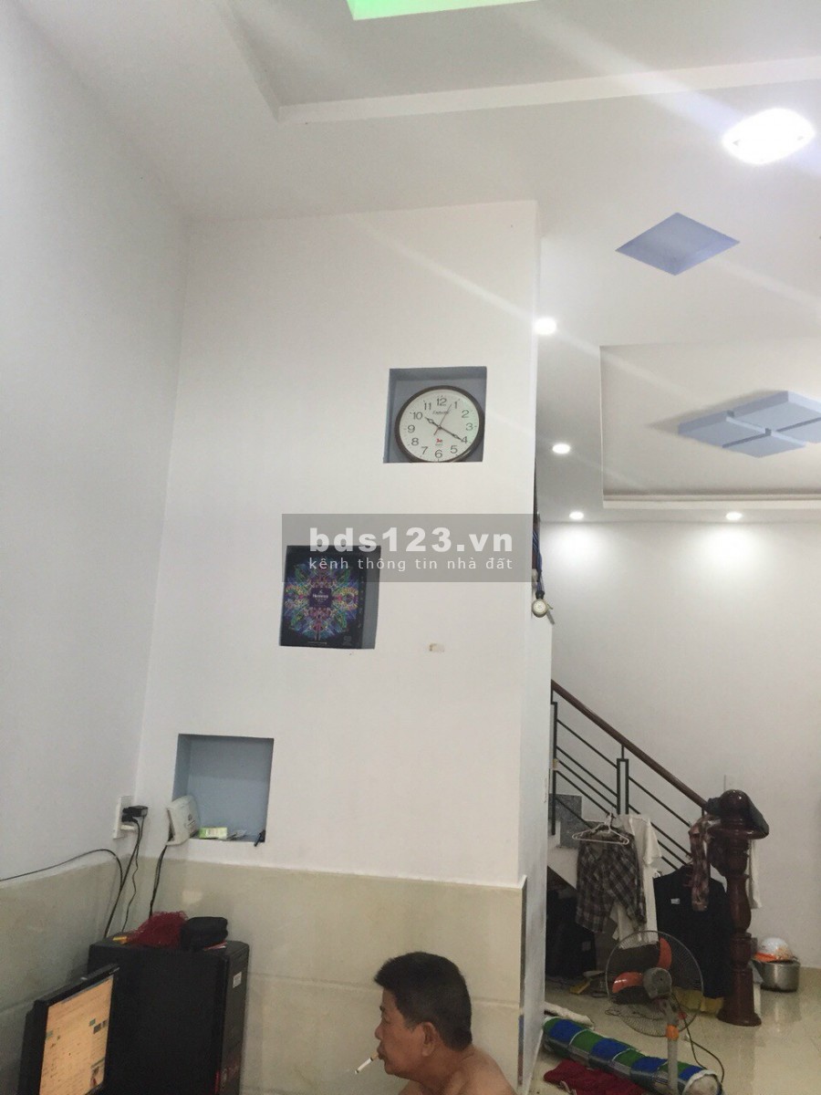Nhà cho thuê đẹp y hình đăng Lê Văn Quới vào giá 6.5tr
