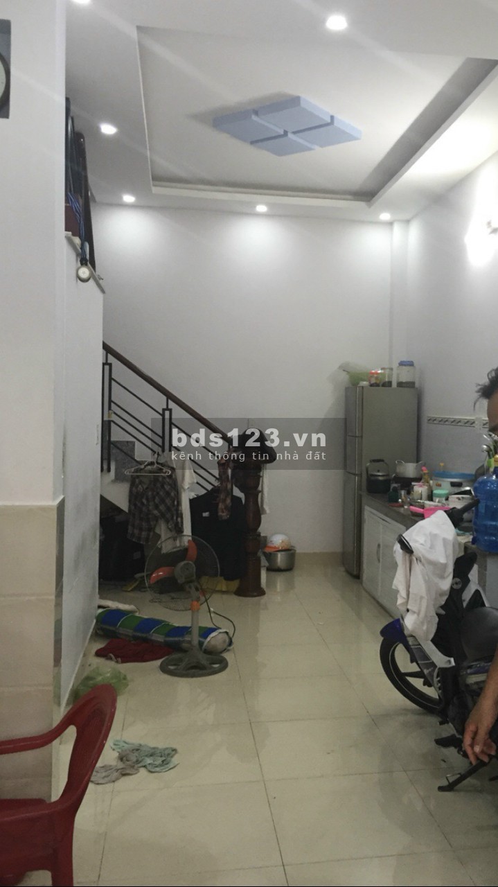 Nhà cho thuê đẹp y hình đăng Lê Văn Quới vào giá 6.5tr