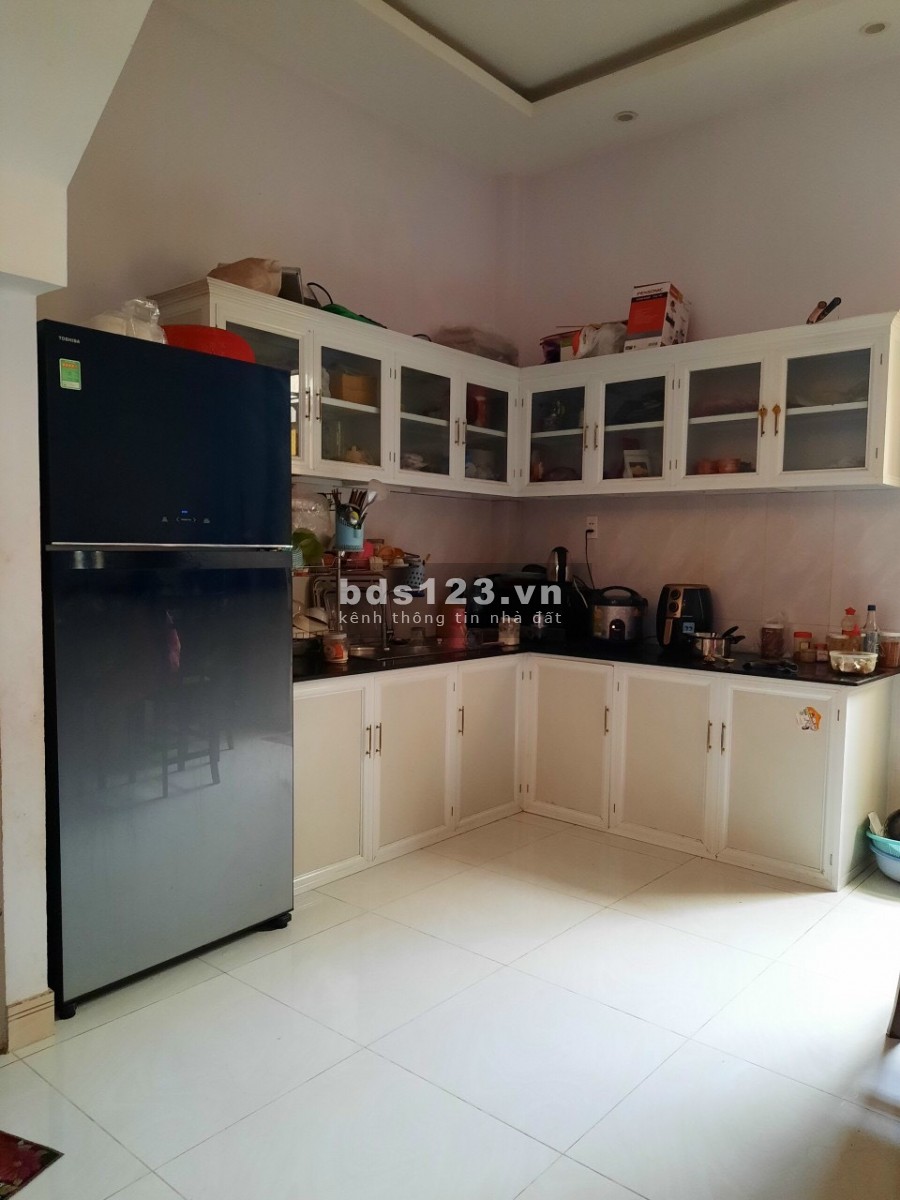Bán nhà 1 trệt 2 lầu đường 30 Linh Đông quận Thủ Đức giao nhau đại lộ Phạm Văn Đồng