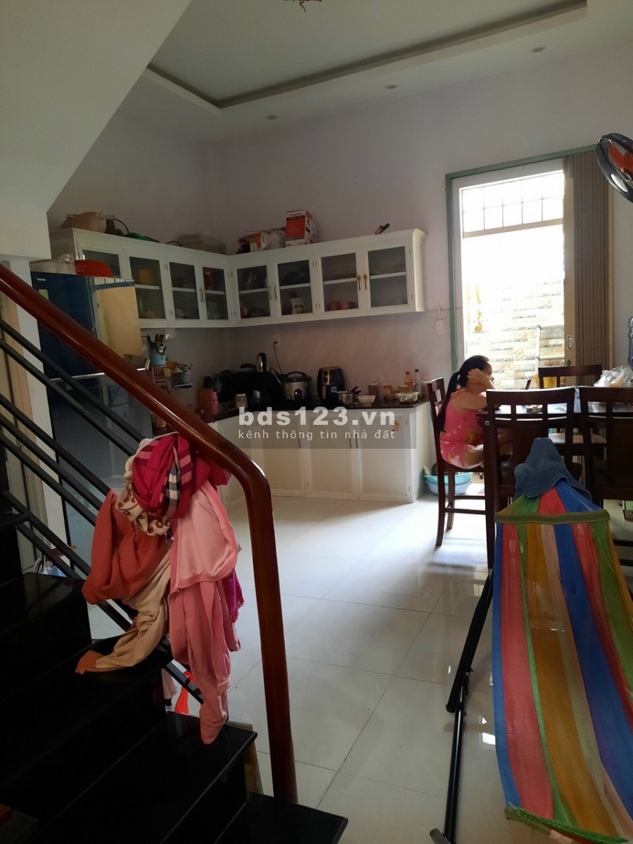 Bán nhà 1 trệt 2 lầu đường 30 Linh Đông quận Thủ Đức giao nhau đại lộ Phạm Văn Đồng