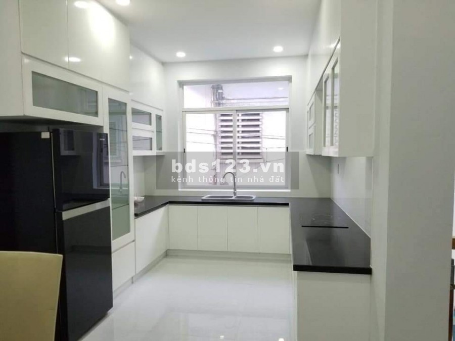 Bán Nhà Đẹp HXH khu VIP Bạch Đằng P2 Tân Bình 60m (4x15m) 5 lầu, 5 pn, 4 wc 9ty500