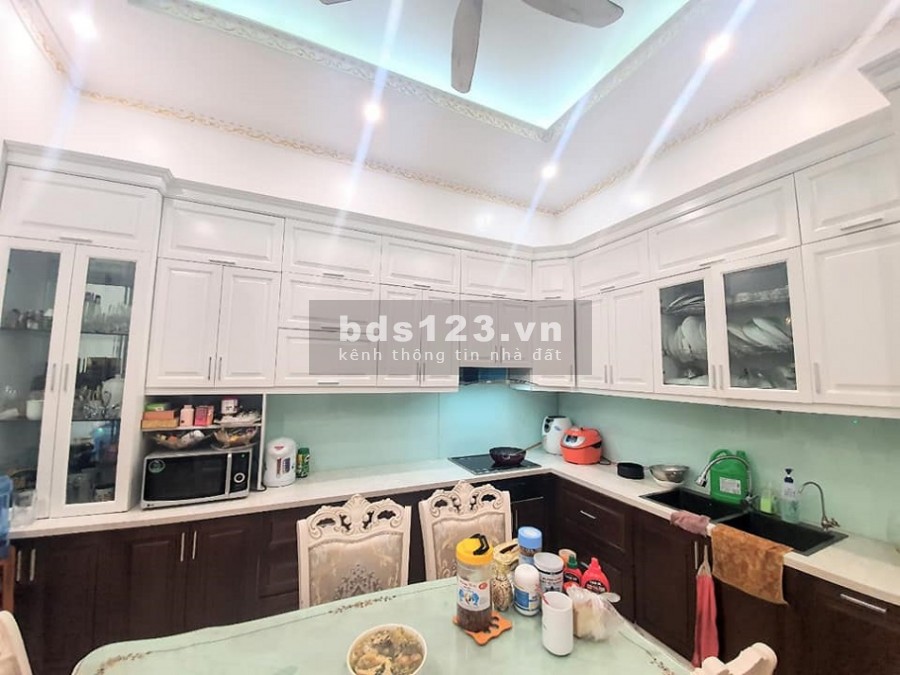 Bán nhà Nguyễn Xiển, 2 mặt tiền ô tô tránh, phân lô, vỉa hè, KD 52m2, 7.3 tỷ