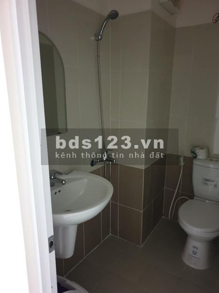 Bán Nhà Nhỏ KD 36m2 Ngã 3 Mỹ Thành, Q9 giá 1 tỷ 260