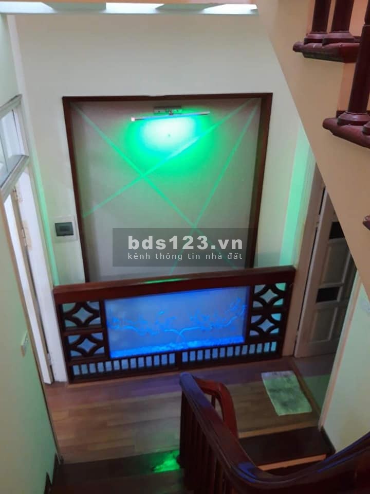 Bán gấp nhà siêu đẹp Đường Láng, ngõ thông tứ tung, DT 50m2, 5 tầng, mt 4.3m, 4.75 tỷ, tặng toàn bộ nội thất xịn sò