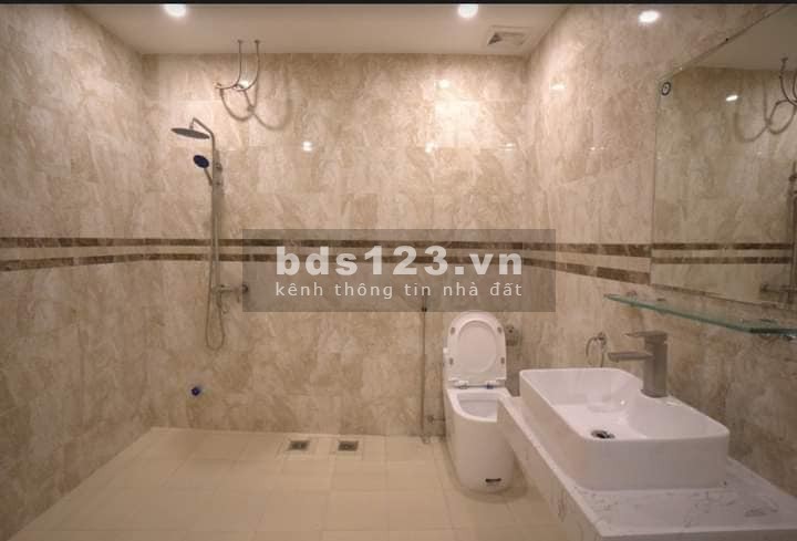 Phân Lô Ô Tô Đỗ Cửa 43m2 Cầu Giấy Quận Chỉ 5.8 tỷ