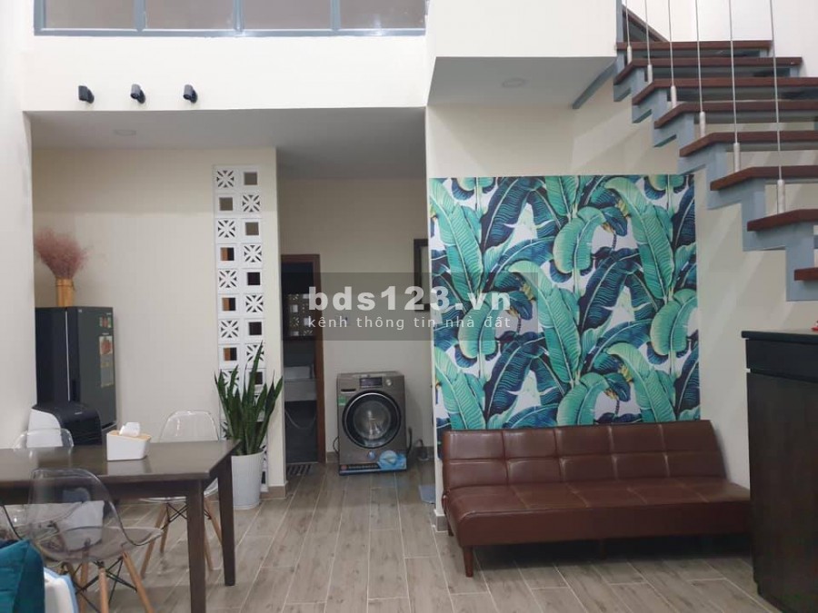 Nhà chính chủ cần bán gấp, đường Nơ Trang Long Giá chỉ 4.5 tỷ