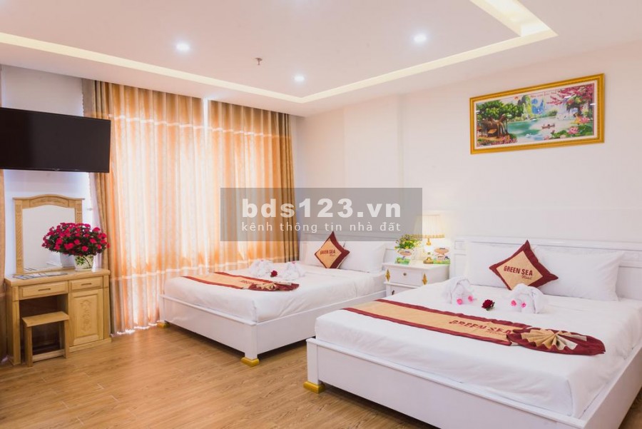 Bán khách sạn mặt tiền Võ Nguyên Giáp, Ngũ Hành Sơn, Đà Nẵng giá sập hầm