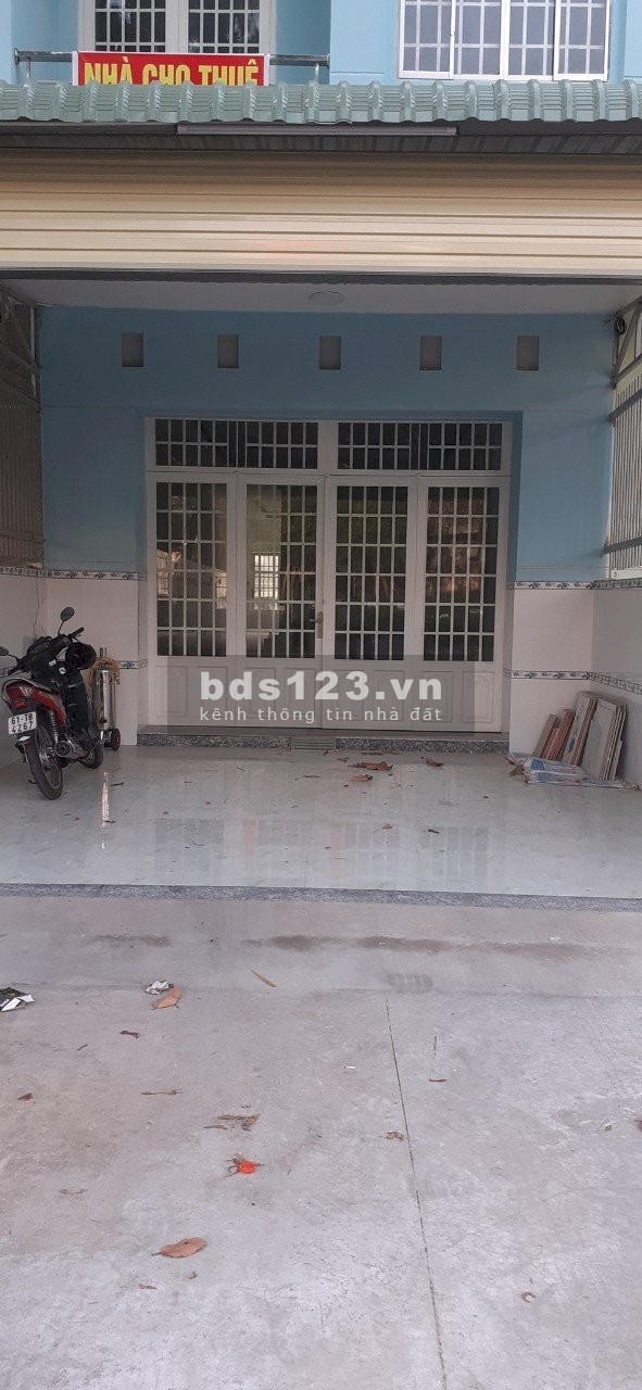 Chuyển Về bắc sinh sống cần bán lô đất 600m2 và căn nhà cấp 4 đầy đủ tiện nghi