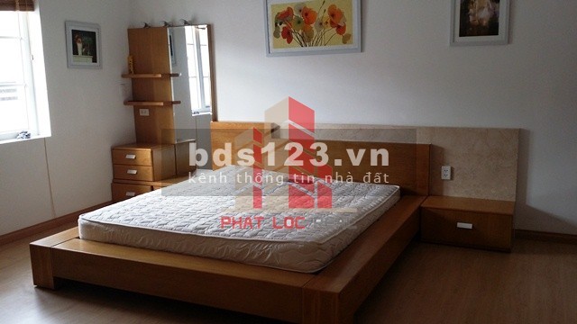 Cho thuê căn hộ Parkway Villas Hoàng Văn Thụ 2 phòng ngủ / 2WC DT 150m2 tiện nghi cao cấp 21 Triệu (bao phí quản lý)