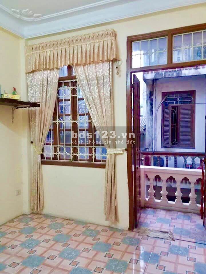 Đê Tô Hoàng, nhà rộng, ngõ thẳng, 49m2, 3 tầng, nhỉnh 3 tỷ, ko thể rẻ hơn, Hai Bà Trưng
