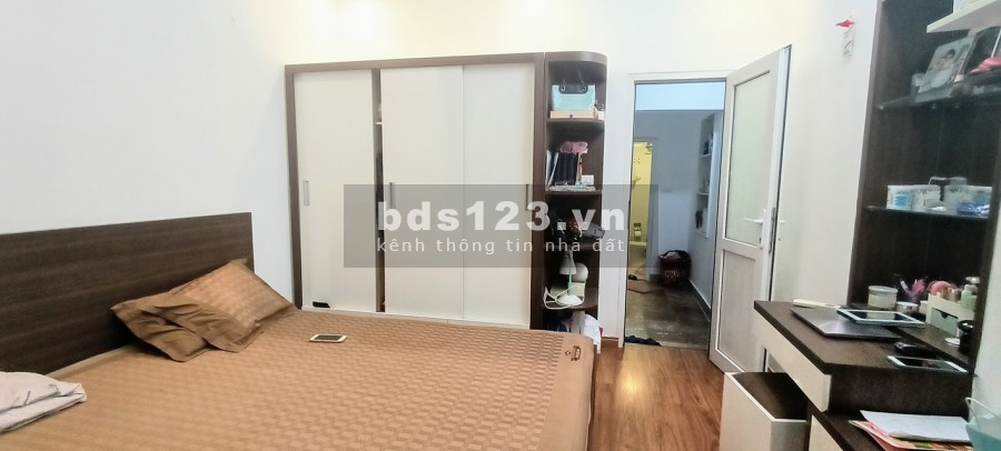 Mai Anh Tuấn 30m2, Kinh doanh, Ô tô đỗ cửa, 10m ra hồ, 2 tỷ 85. LH 0975823216
