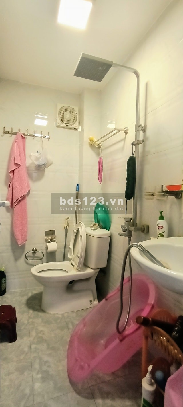 Mai Anh Tuấn 30m2, Kinh doanh, Ô tô đỗ cửa, 10m ra hồ, 2 tỷ 85. LH 0975823216