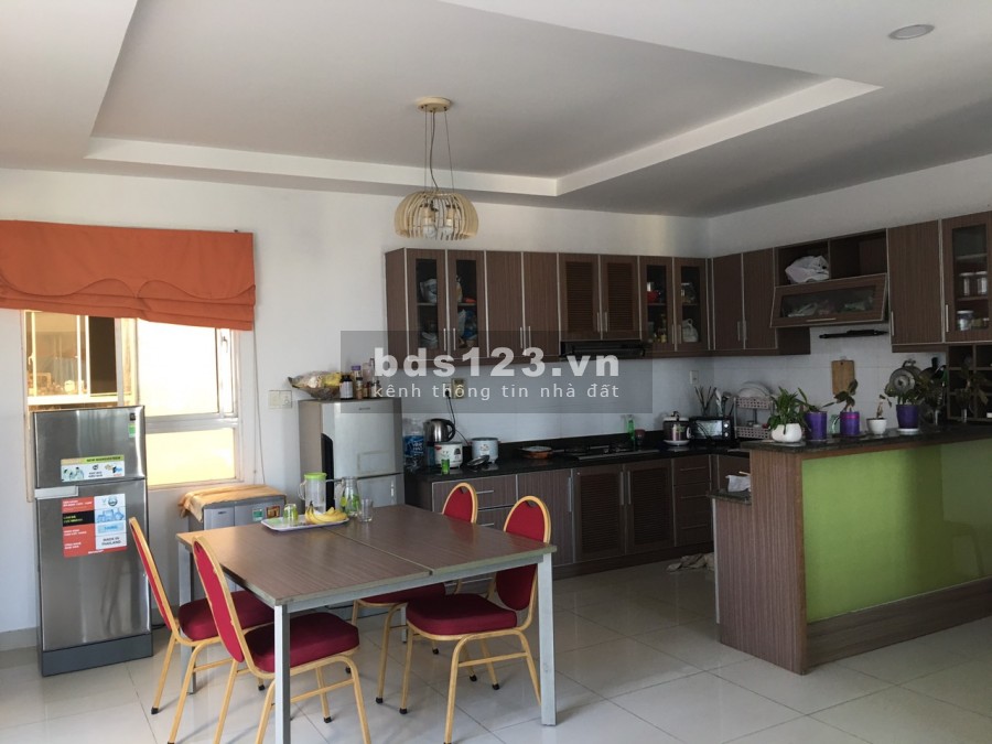 TÌM 1 NỮ Ở GHÉP CAO ỐC THỊNH VƯỢNG-QUẬN 2
