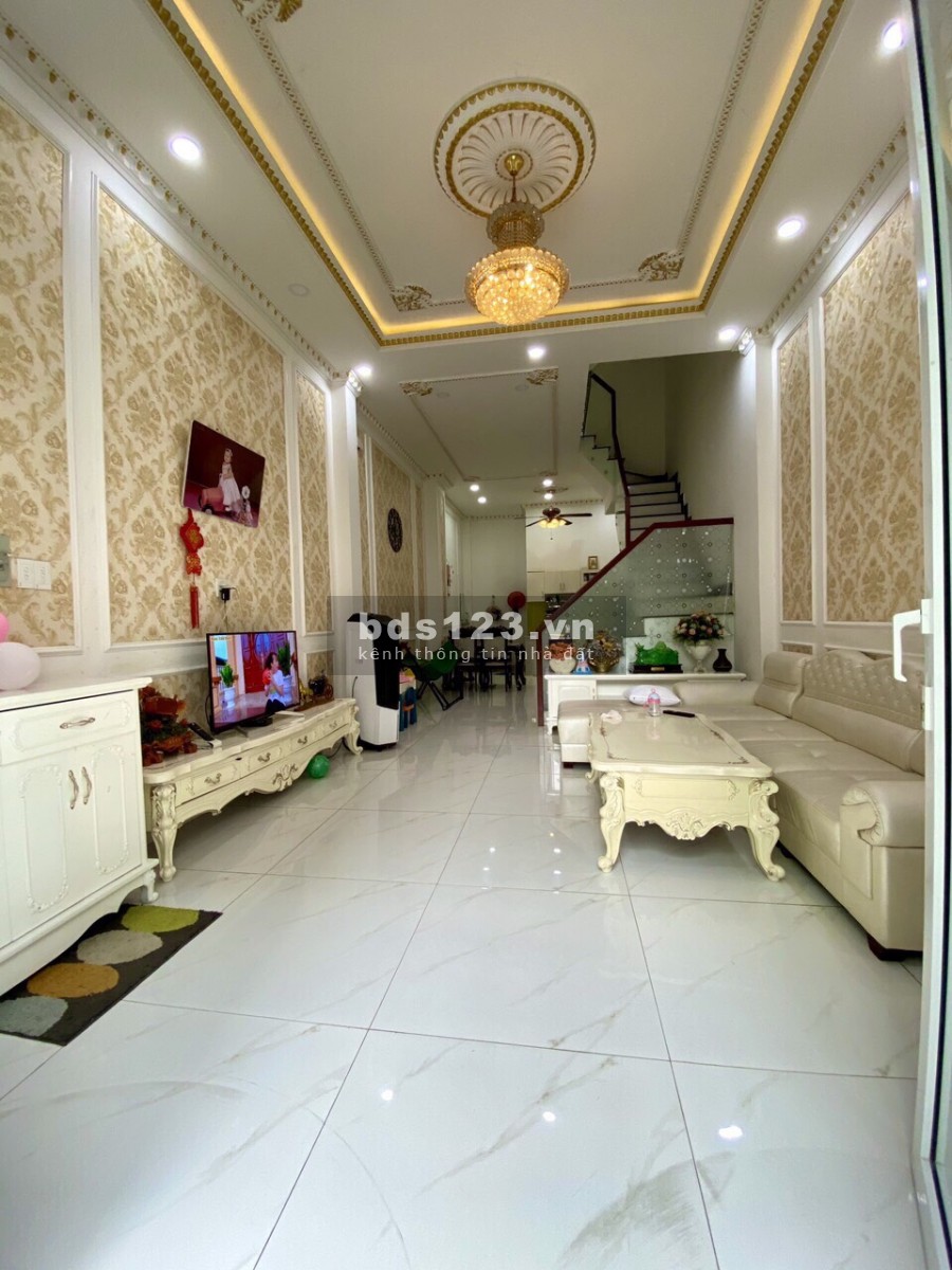 Bán Gấp Chịu Lỗ, Nhà Mới Xây Tìm Người Hưu Duyên