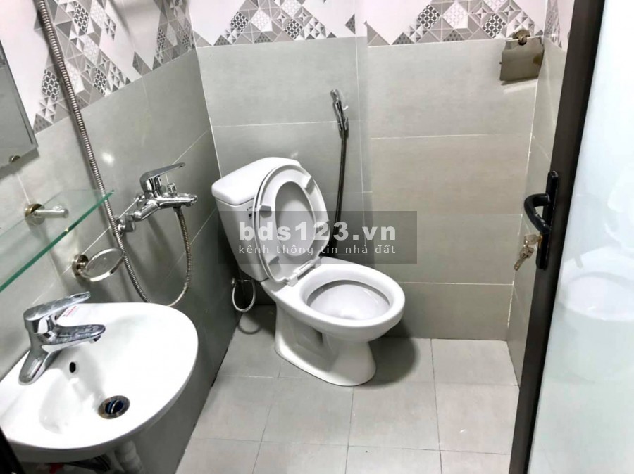 178m2, kim giang, 22 phòng, thu 95tr/tháng, ô tô vào nhà. 14 tỷ 5. Lh 0988797408
