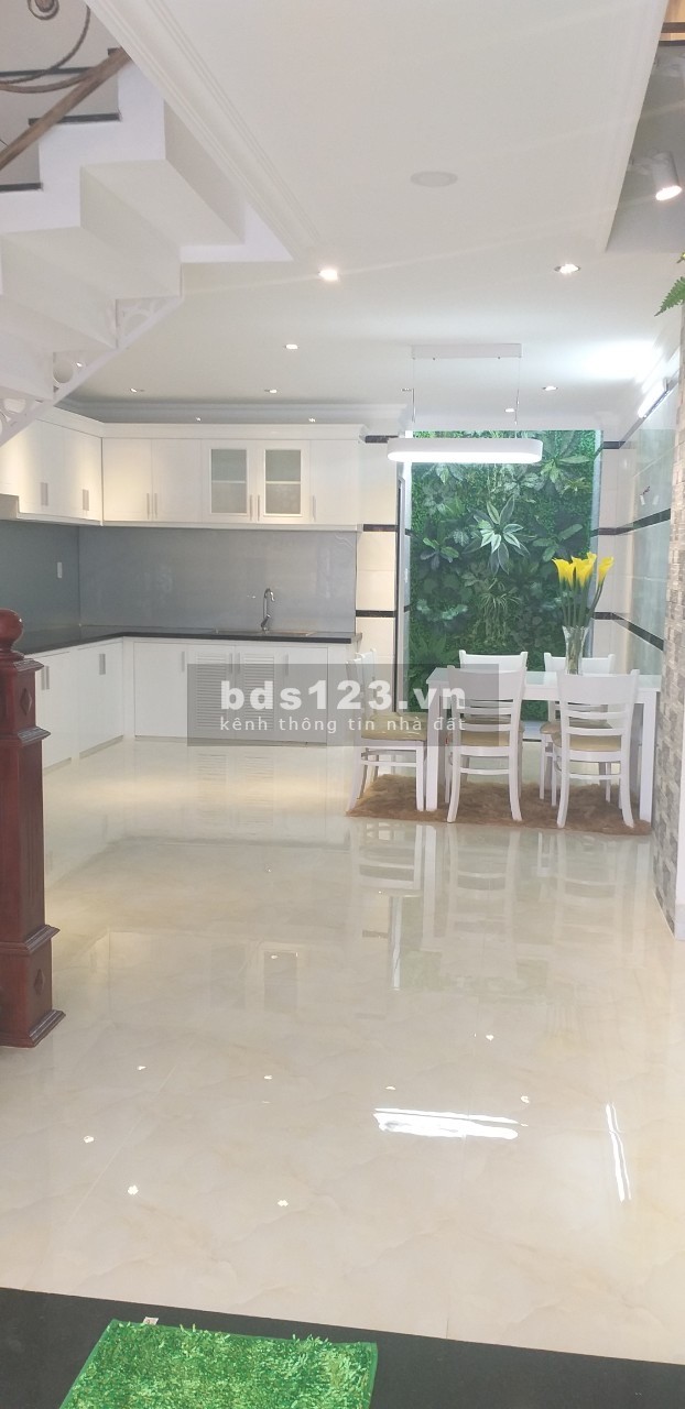 Bán nhà phố đẹp Đường phạm văn chiêu , phường 08, Quận Gò vấp