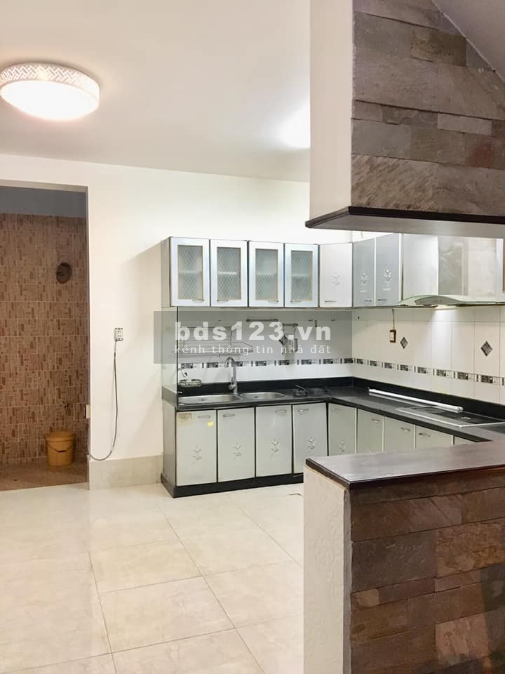 Bán nhà Hẻm Xe Hơi Tránh, 59.3m2, 5 tầng, Lý Thường Kiệt Tân Bình, 8.99 tỷ