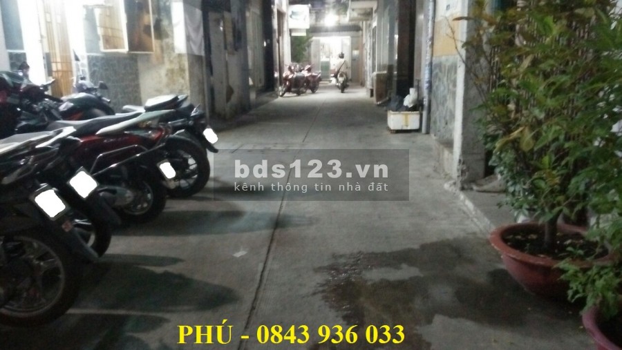 Bán nhà Cách Mạng Tháng 8, Quận 10, 4 tấm, giá chỉ hơn 4 tỷ