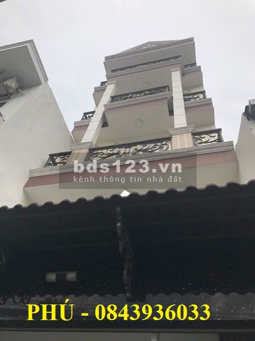 Bán nhà hẻm Cách Mạng Tháng 8, Quận 10, 3 tầng, 3 phòng ngủ, giá 4.x tỷ.