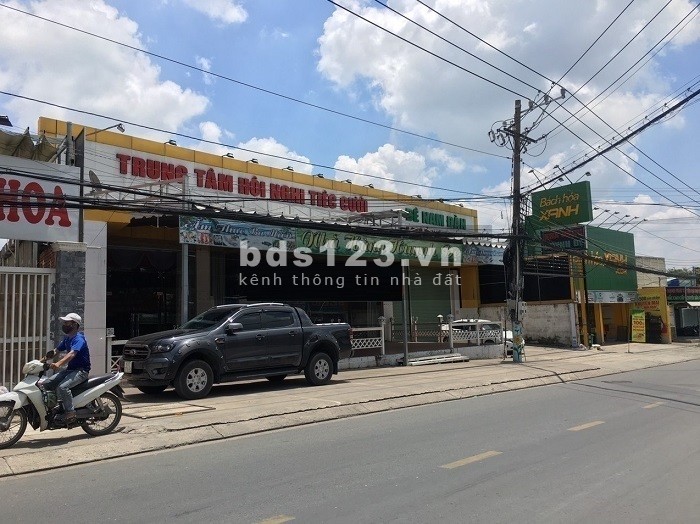 Cho Thuê Nhà Mặt Tiền, Đường Xuân Thủy Khu kinh doanh sôi động