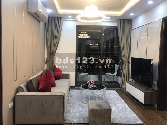 Cho thuê gấp căn hộ FLC Phạm Hùng, diện tích 72m2 , 2 phòng ngủ, 9 triệu