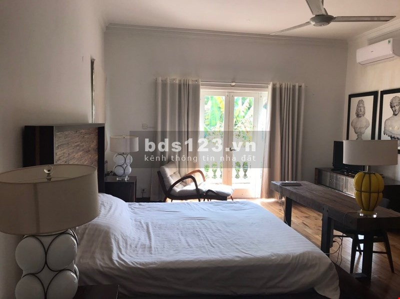 Bán nhà hẻm xe hơi Đồng Đen,Tân Bình, 31m2, chỉ 3 tỷ 700 triệu